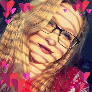 Meet your Posher, Lexi